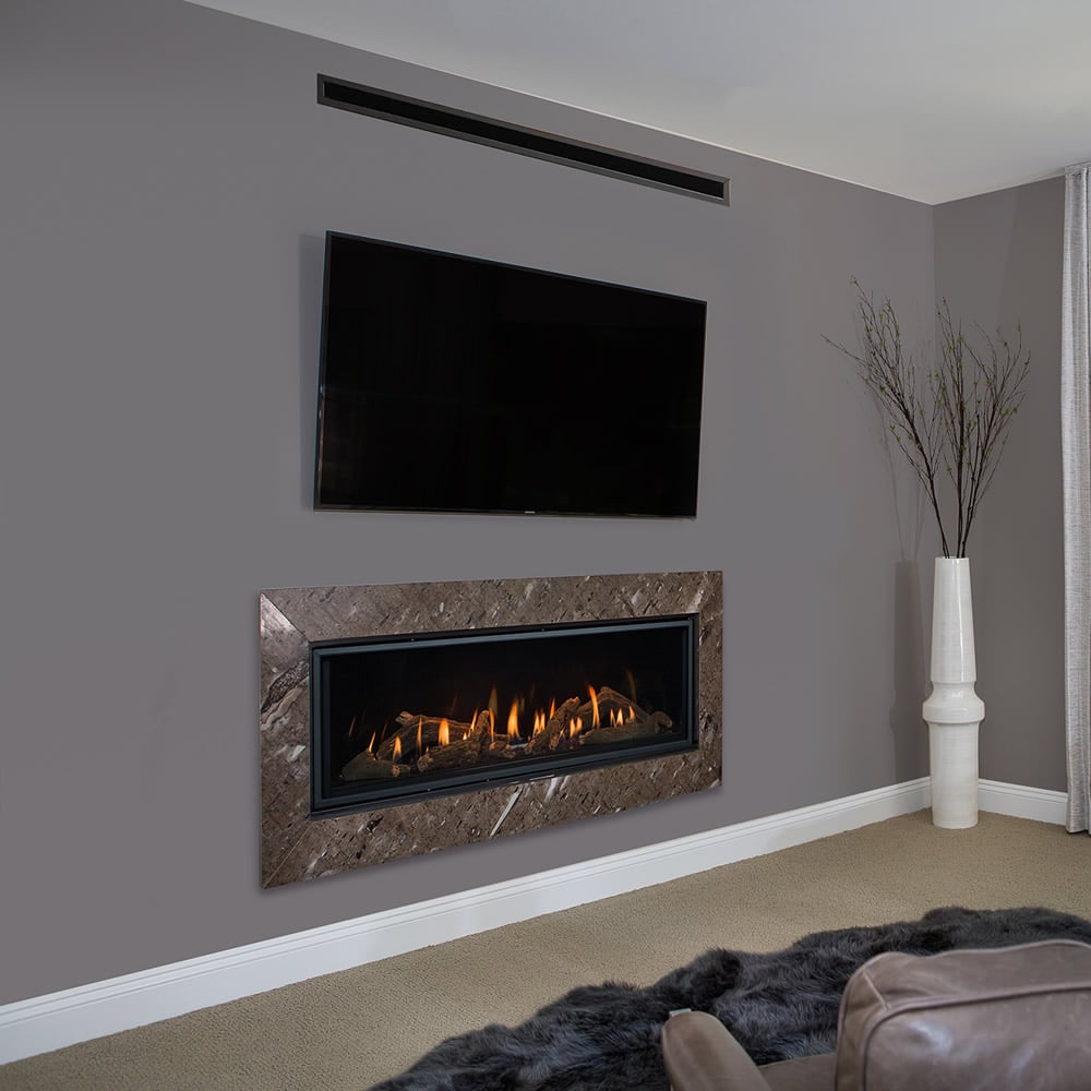 Kozy Heat Callaway 50 gas fireplace with log media