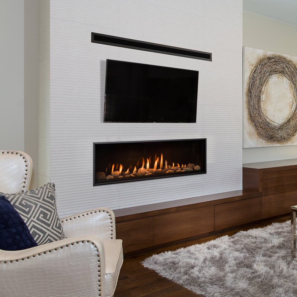 Kozy Heat Callaway 50 gas fireplace with rock media