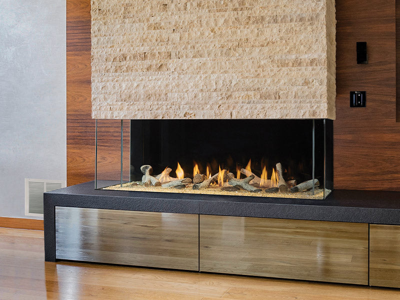 DaVinci Firenze 72 x 20 bay gas fireplace with three-sided viewing