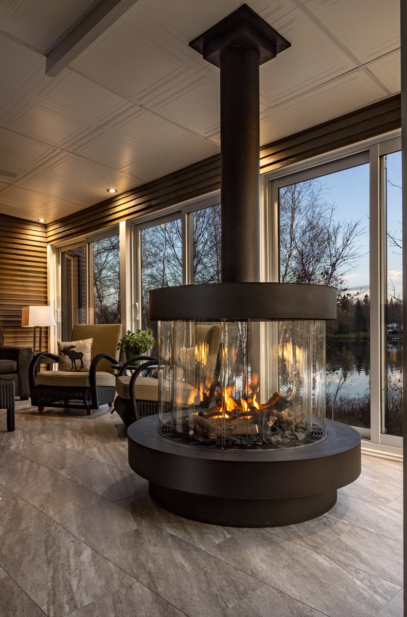 Ortal 360 freestanding fireplace project in Magog, Quebec